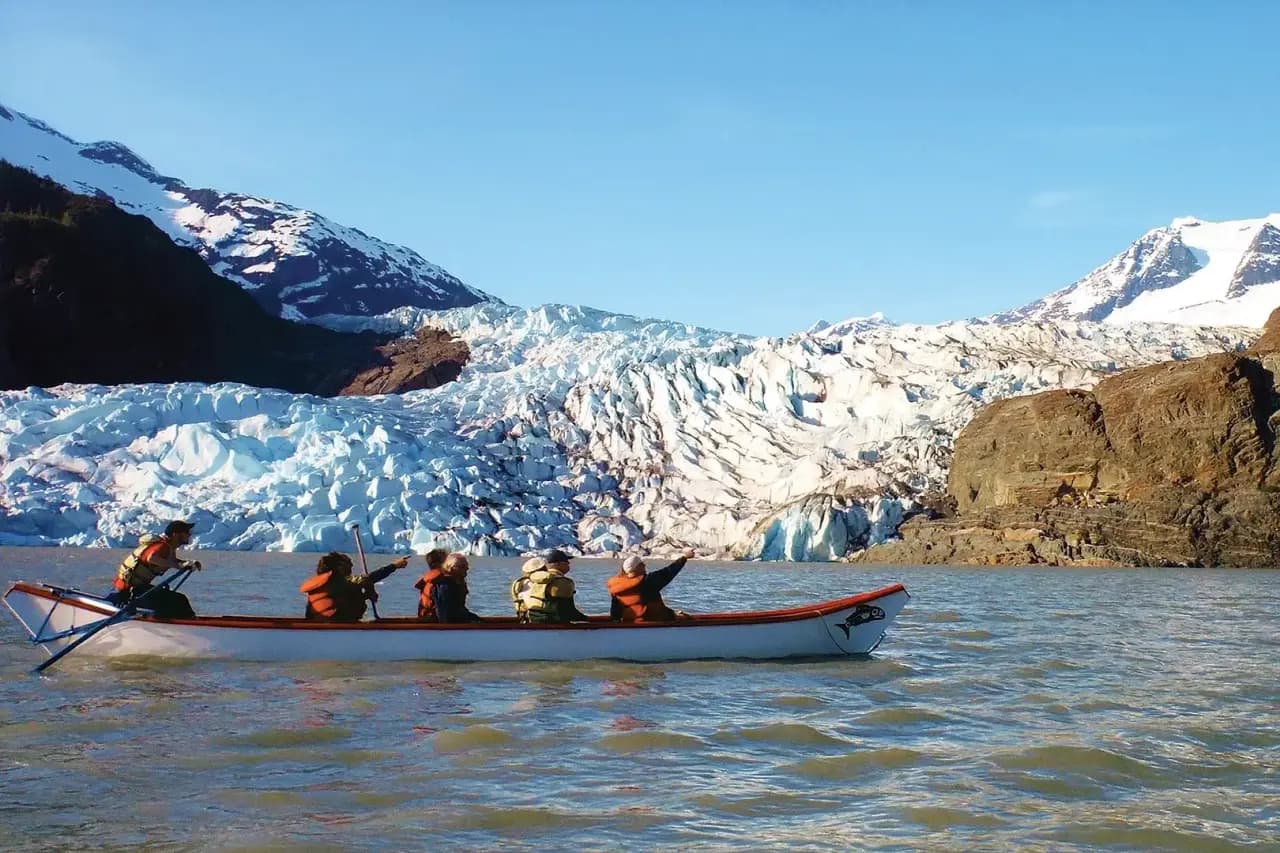 Canoe adventure near glacier