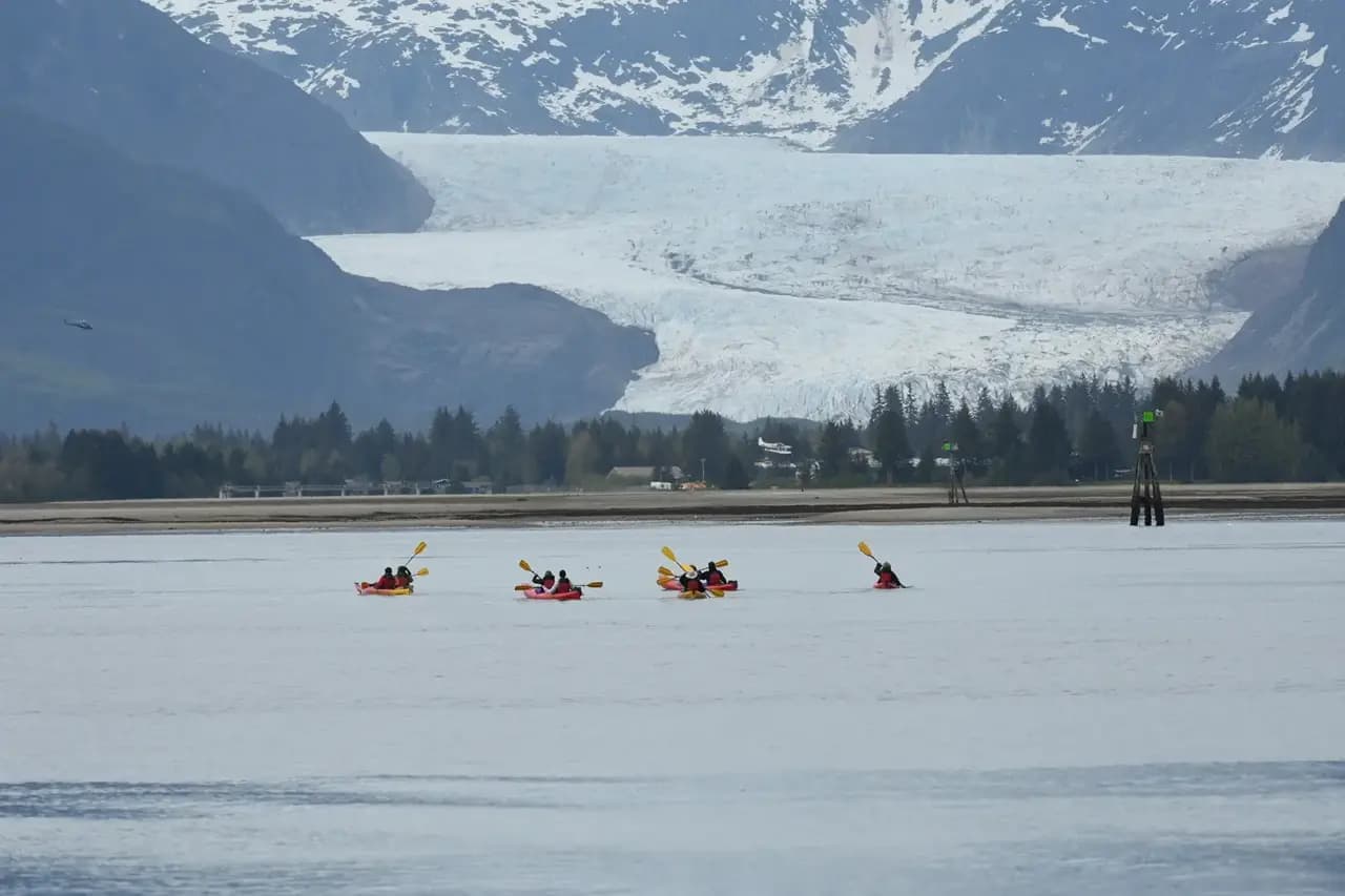 Glacier View Sea Kayaking